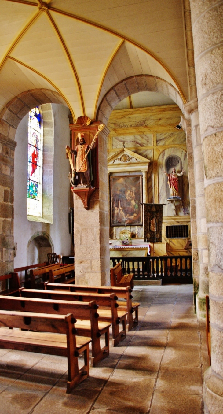 église St Pierre - Plouzévédé