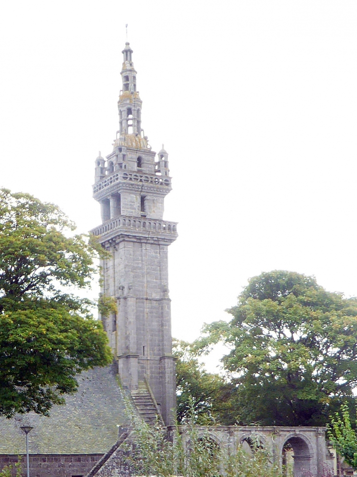 La chapelle Notre Dame de Berven : modèle d'art breton - Plouzévédé