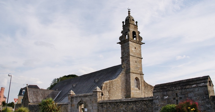 église St Pierre - Saint-Pol-de-Léon