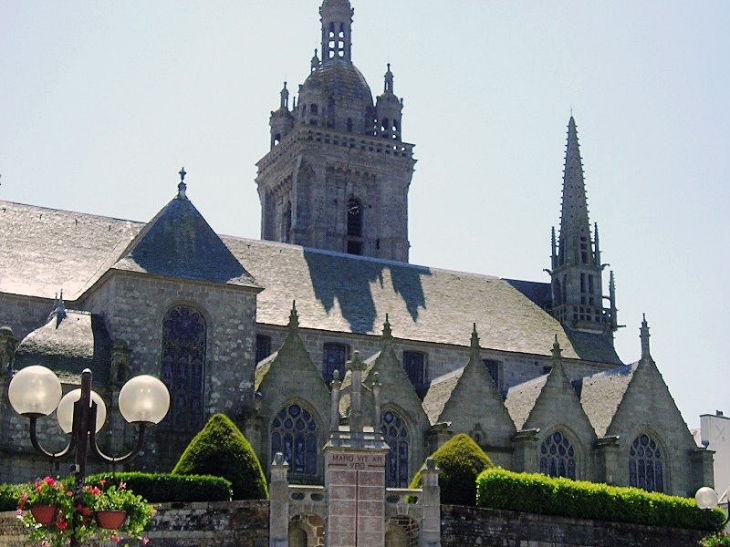 L'église - Saint-Thégonnec