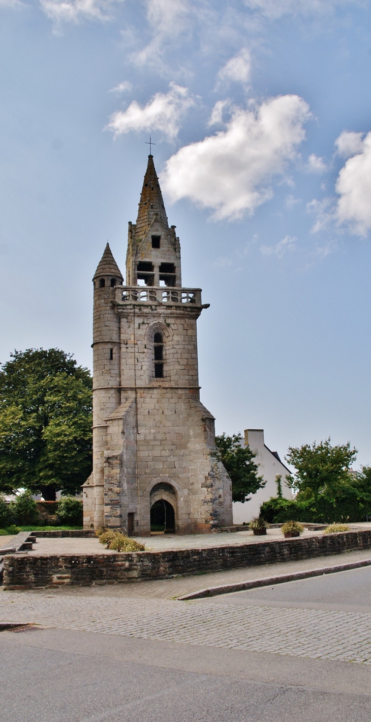 Vieux Clocher - Taulé