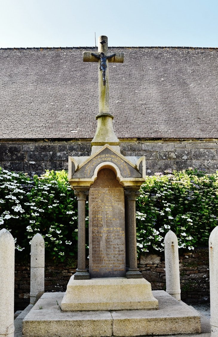 Monument-aux-Morts - Trégourez
