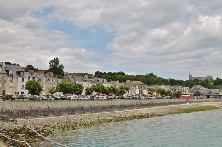  - Cancale