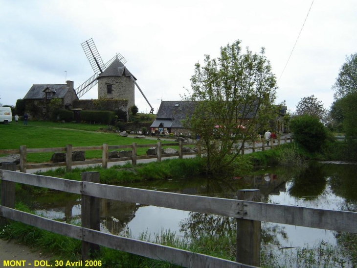 Le Moulin - Mont-Dol