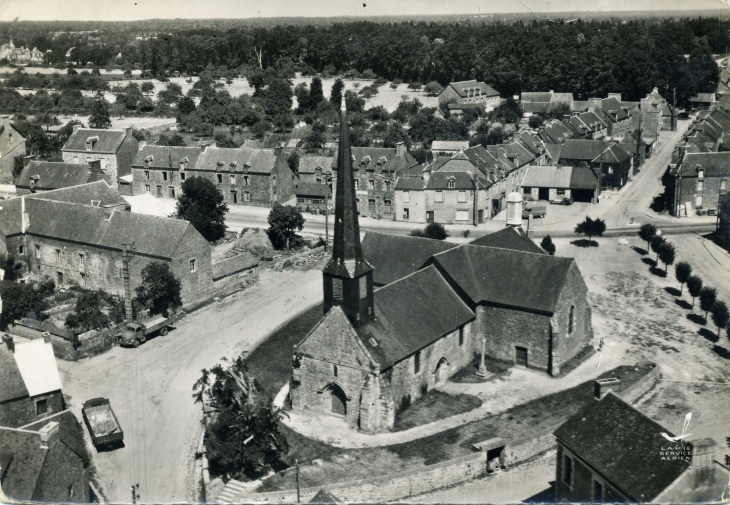 L'église (carte postale de 1964) - Pleugueneuc