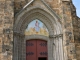 Le portail de l'église saint Pierre