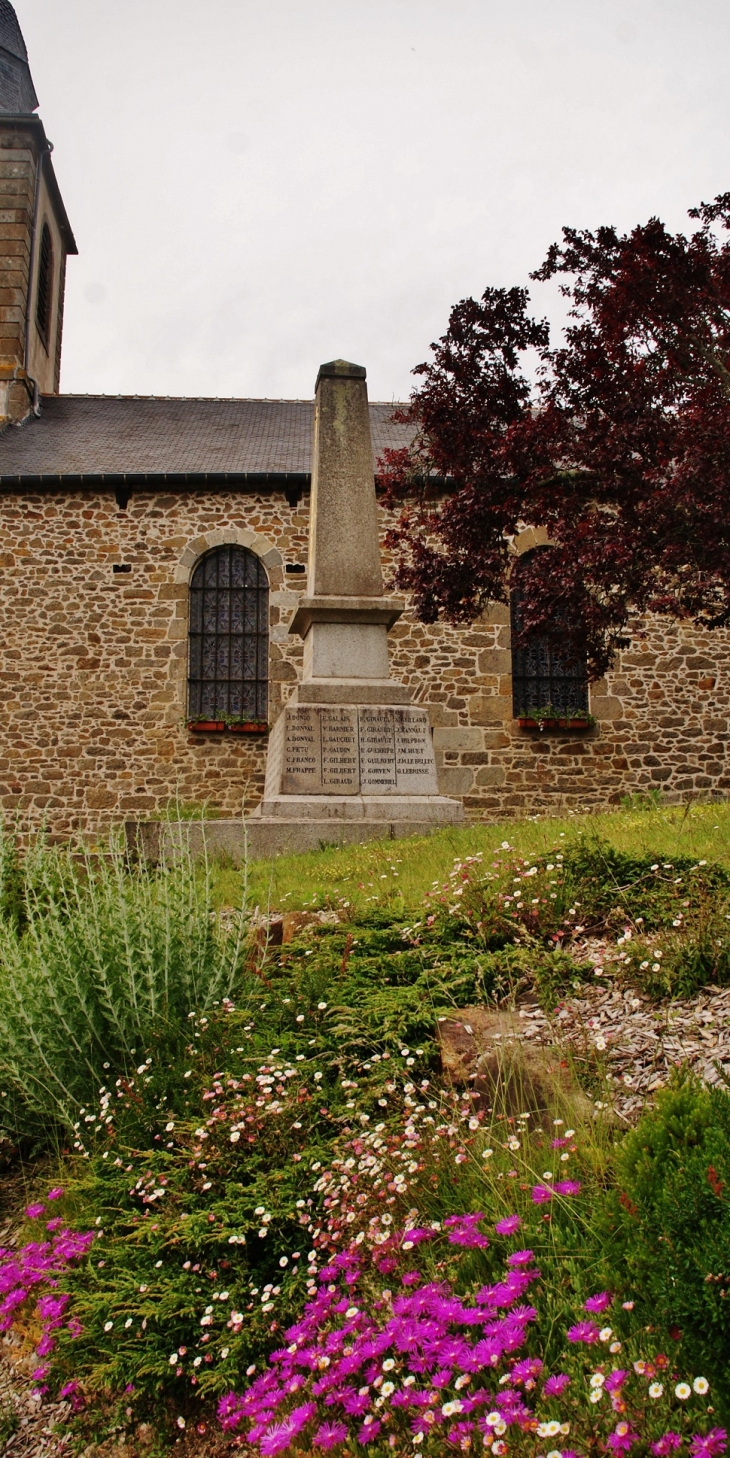 Monument aux Morts - Saint-Coulomb