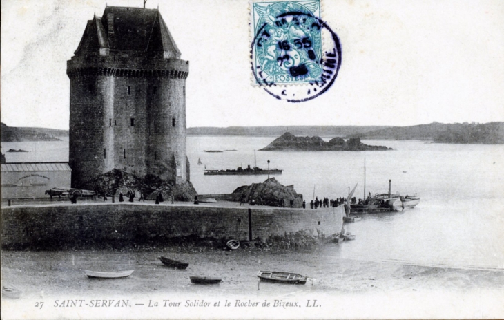Saint Servan - La Tour Solidor et le Rocher de Bizeux, vers 1908 (carte postale ancienne). - Saint-Malo