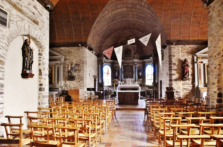 ..église Saint-Thurial