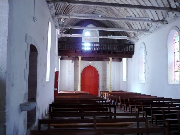 Intérieur de l'église - Bieuzy