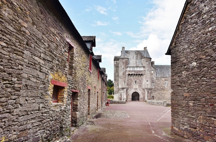 Château de Trecesson ( 15 Em Siècle ) - Campénéac