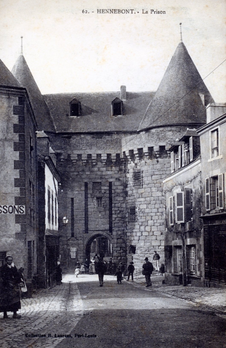 La Prison, vers 1920 (carte postale ancienne). - Hennebont