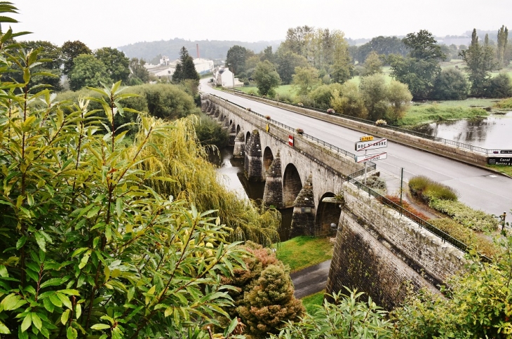 Pont-sur-L'Oust - Le Roc-Saint-André