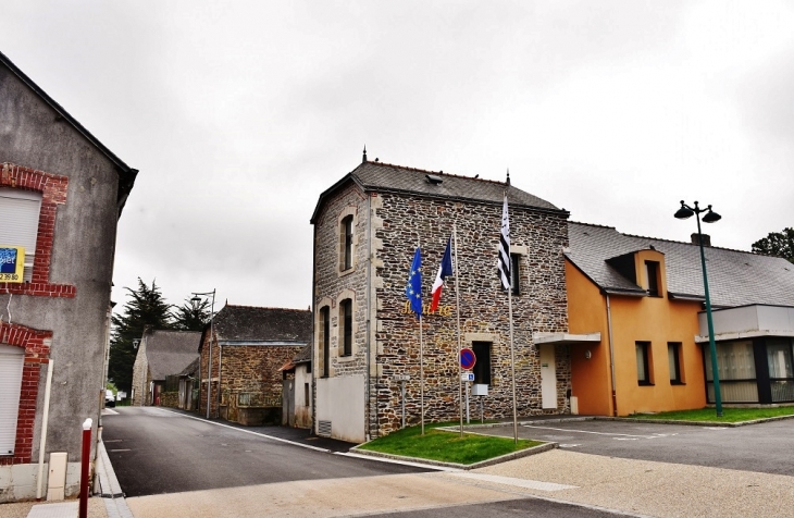 La Mairie - Néant-sur-Yvel