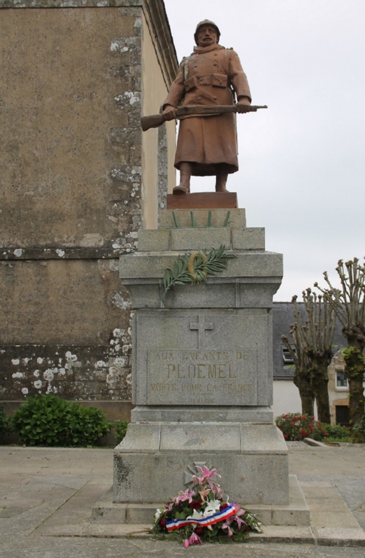 Monument-aux-Morts - Ploemel