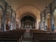 La nef vers le choeur de l'église Saint-Méliau.