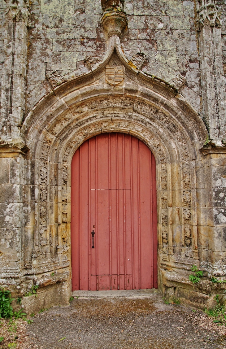  Chapelle de la Trinité - Plumergat