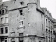 Vieille maison à tourelle (1578), place du Martray (Ancien RV de chasse des Ducs de Rohan, vers 1920 (carte postale ancienne).