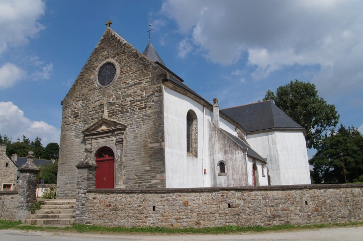 L'église Sainte-Julitte. - Remungol