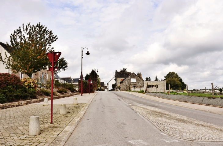 La Commune - Saint-Gérand