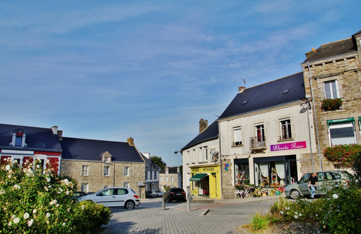 La Commune - Saint-Jean-Brévelay