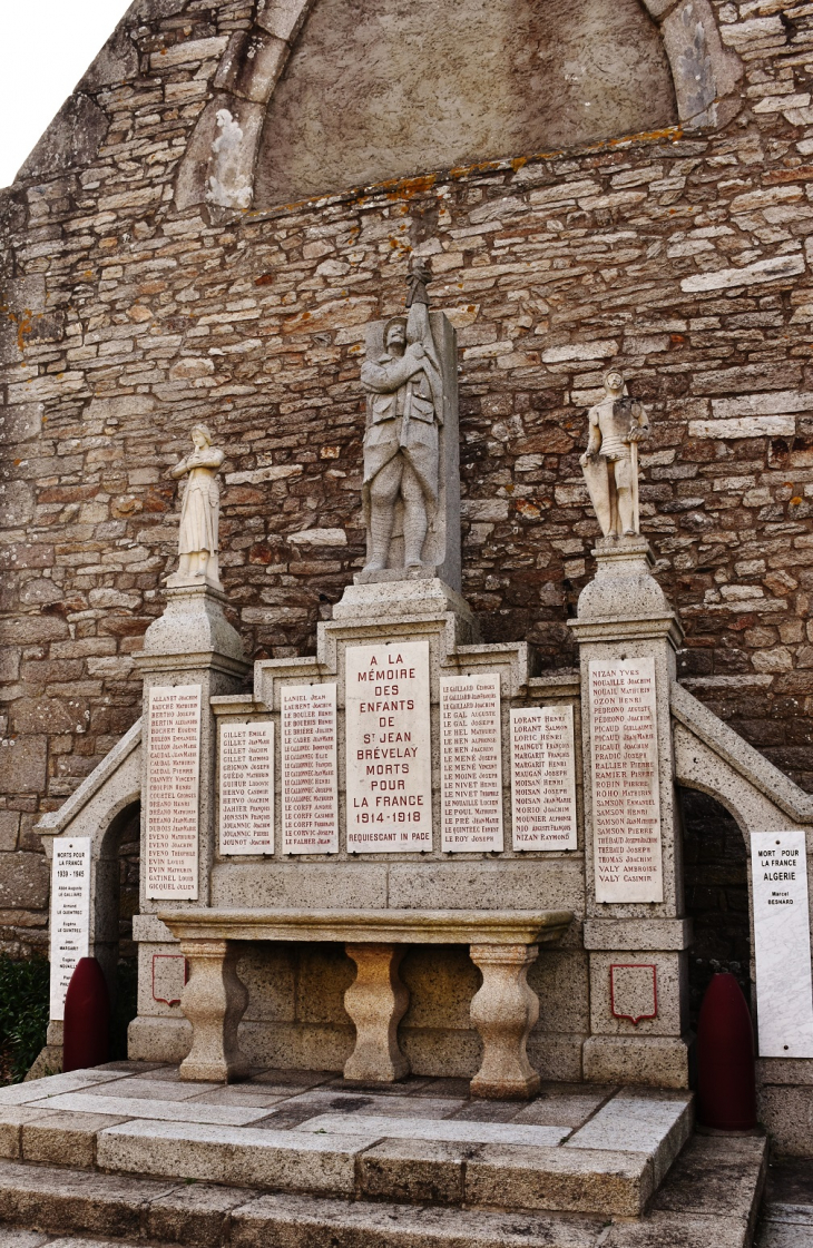 Monument-aux-Morts - Saint-Jean-Brévelay
