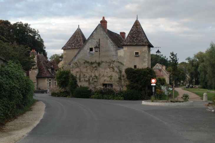 Chateau - Apremont-sur-Allier
