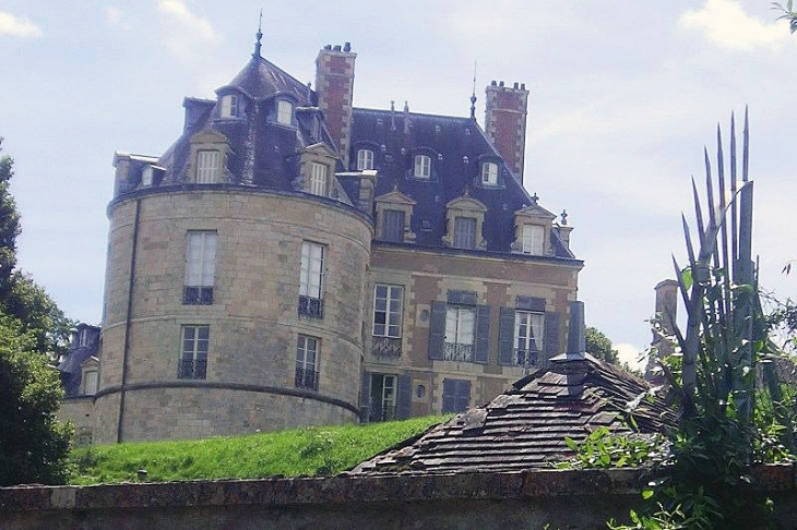 Le château - Apremont-sur-Allier