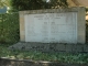 Photo suivante de Apremont-sur-Allier Monument