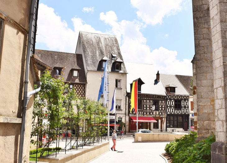 La Commune - Aubigny-sur-Nère