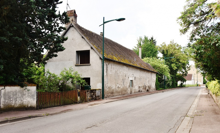 La Commune - Belleville-sur-Loire
