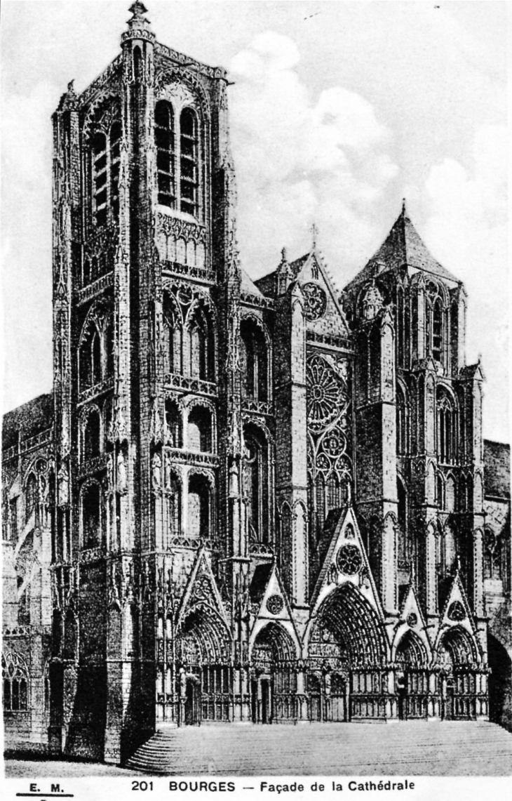 Façade de la Cathédrale, vers 1920 (carte postale ancienne). - Bourges