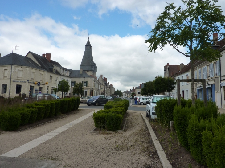  - Dun-sur-Auron