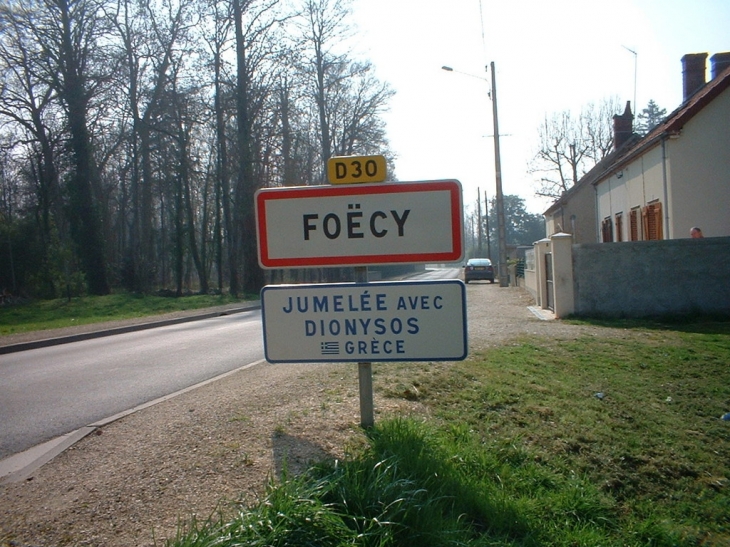 Entrée du village - Foëcy