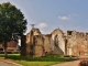 église St Caprais ( Grande partie en ruines )