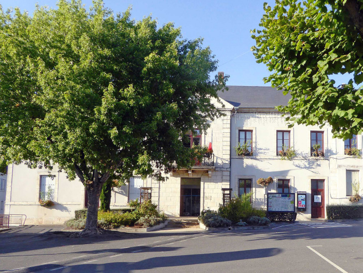 La mairie - Saint-Martin-d'Auxigny