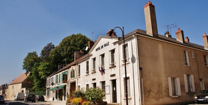 Hotel-de-Ville - Saint-Satur