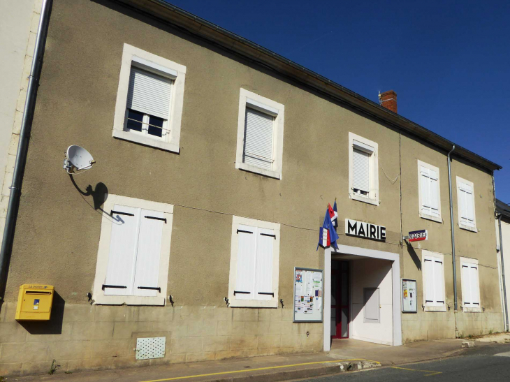 La mairie - Villeneuve-sur-Cher