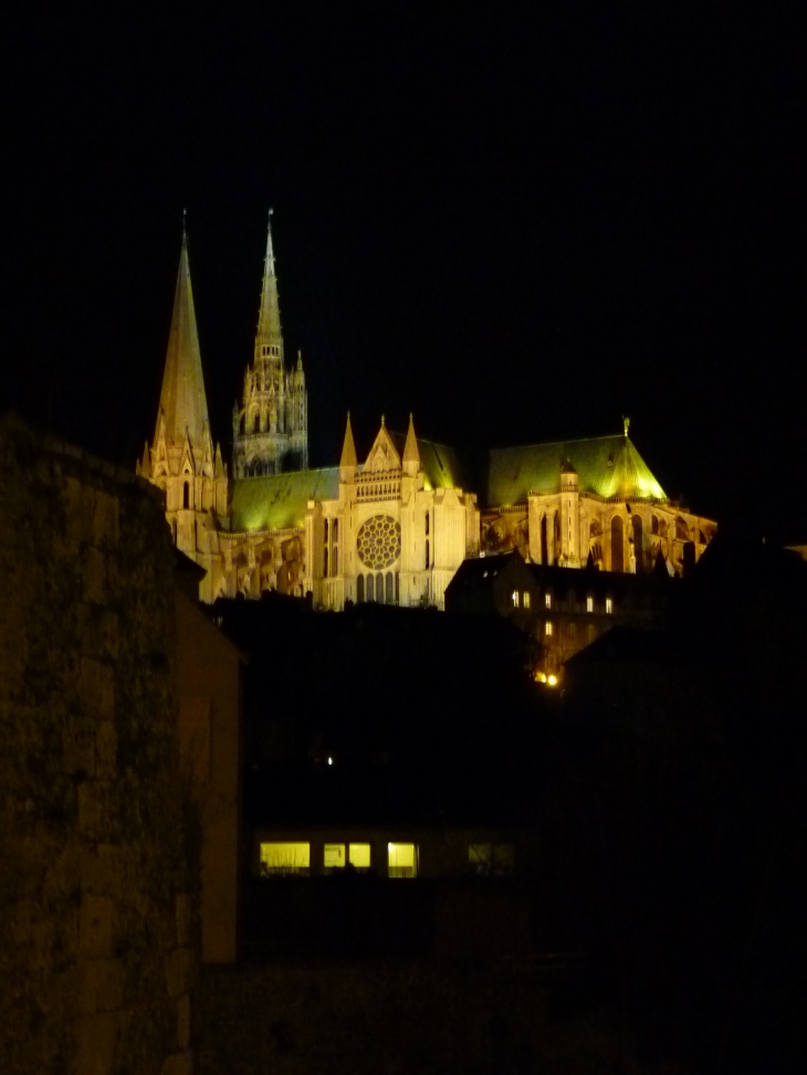  - Chartres