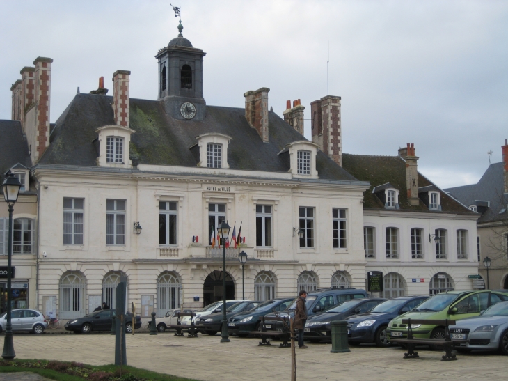 Hôtel de ville de CHATEAUDUN. - Châteaudun