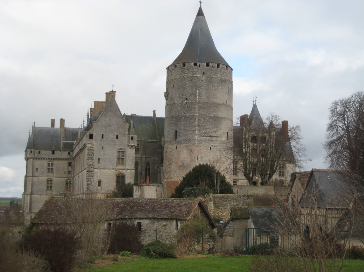 Château de CHATEAUDUN. - Châteaudun