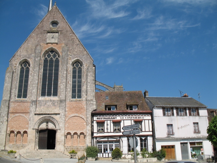 L'église du XIIIème - Gallardon