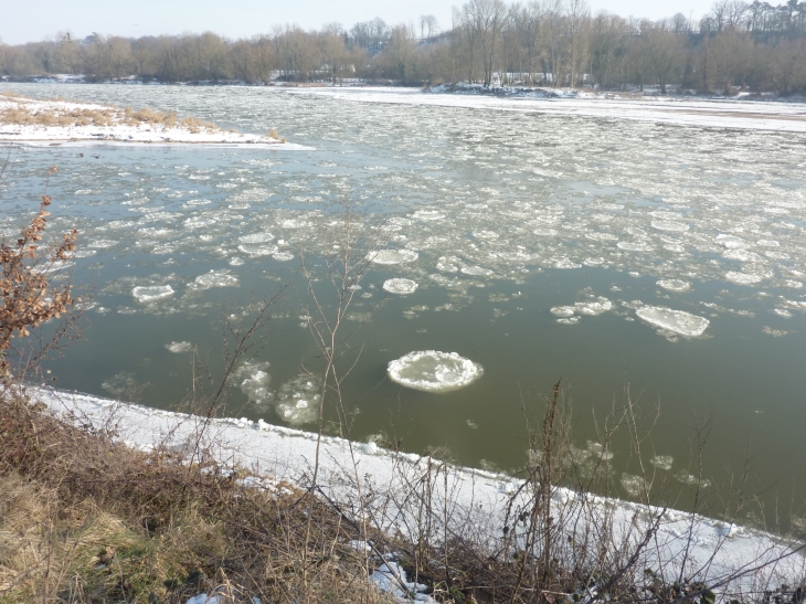 La Loire en glace - Chargé