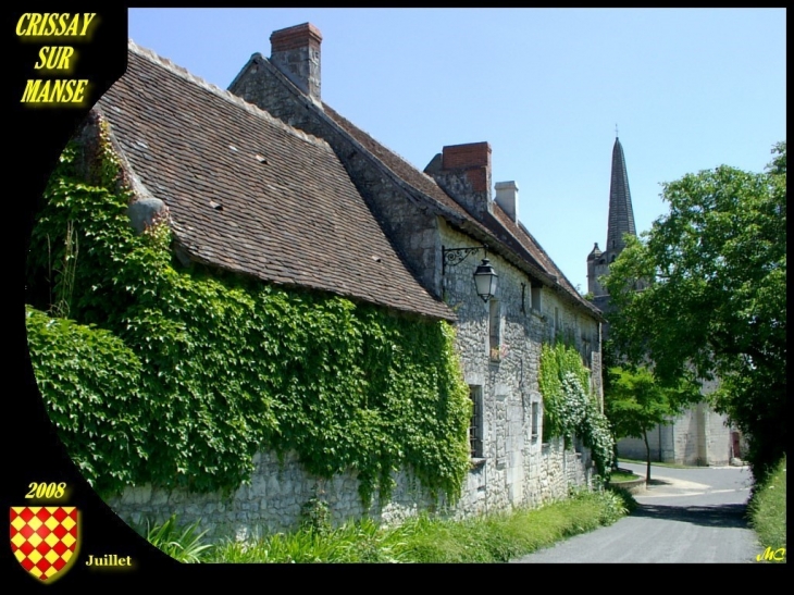 Rue pittoresque et l'église - Crissay-sur-Manse
