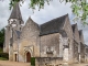 Dierre (Indre-et-Loire)  L'église Saint Médard de Dierre.  Cette église à trois nefs fut construite avec l'argent des bouchers d'Amboise. En échange, les bouchers obtinrent le droit de faire paître leurs troupeaus de bovins dans la vallée. Il s'agit d'une