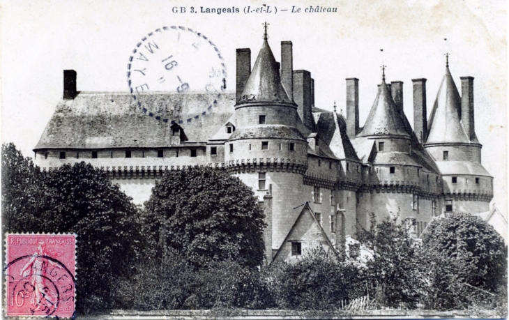 Le Château, vers 1906 (carte postale ancienne). - Langeais
