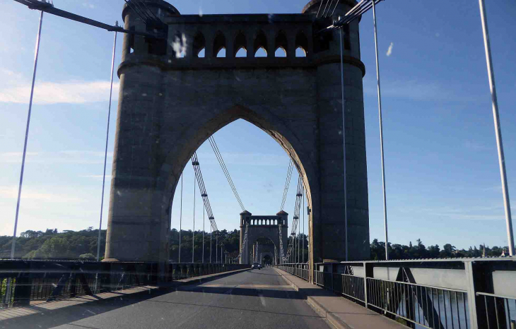 Le pont sur la Loire - Langeais