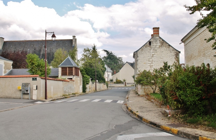 Le Village - Noyant-de-Touraine