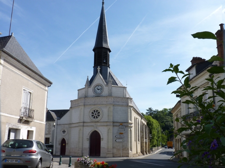 L'église   Crédit : André Pommiès - Pocé-sur-Cisse