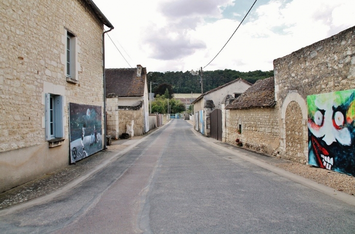 Le Village - Pussigny